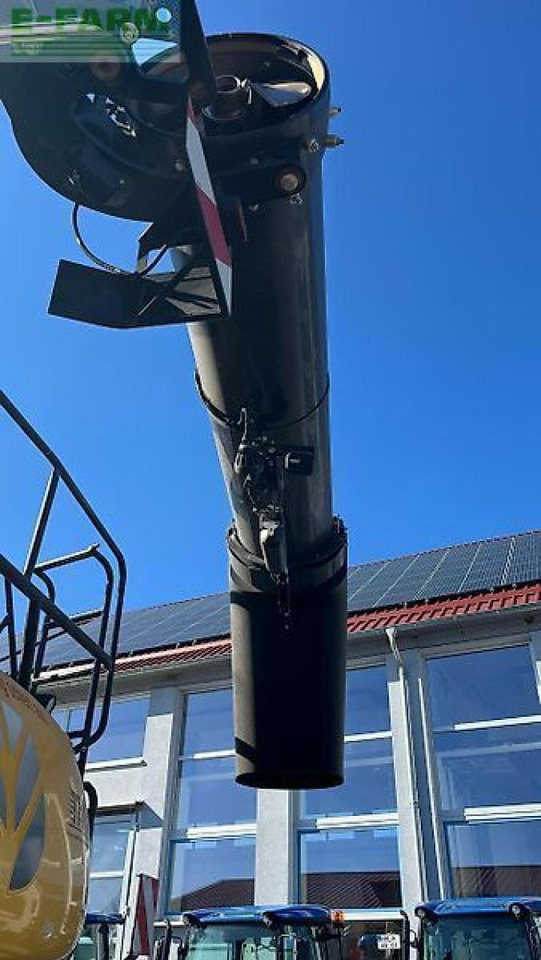 New Holland cr 8.90 raupe 14500 liter korntank track + sw + sww intellisense - Kombájn: 5 kép. New Holland cr 8.90 raupe 14500 liter korntank track + sw + sww intellisense - Kombájn: 5 kép.