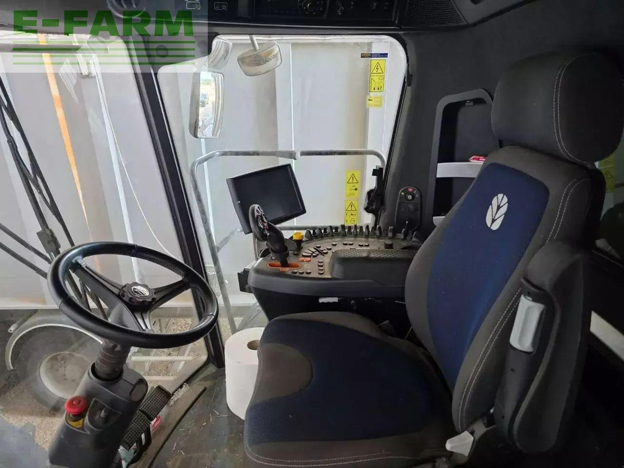 New Holland cx 8.90 - Kombájn: 3 kép. New Holland cx 8.90 - Kombájn: 3 kép.