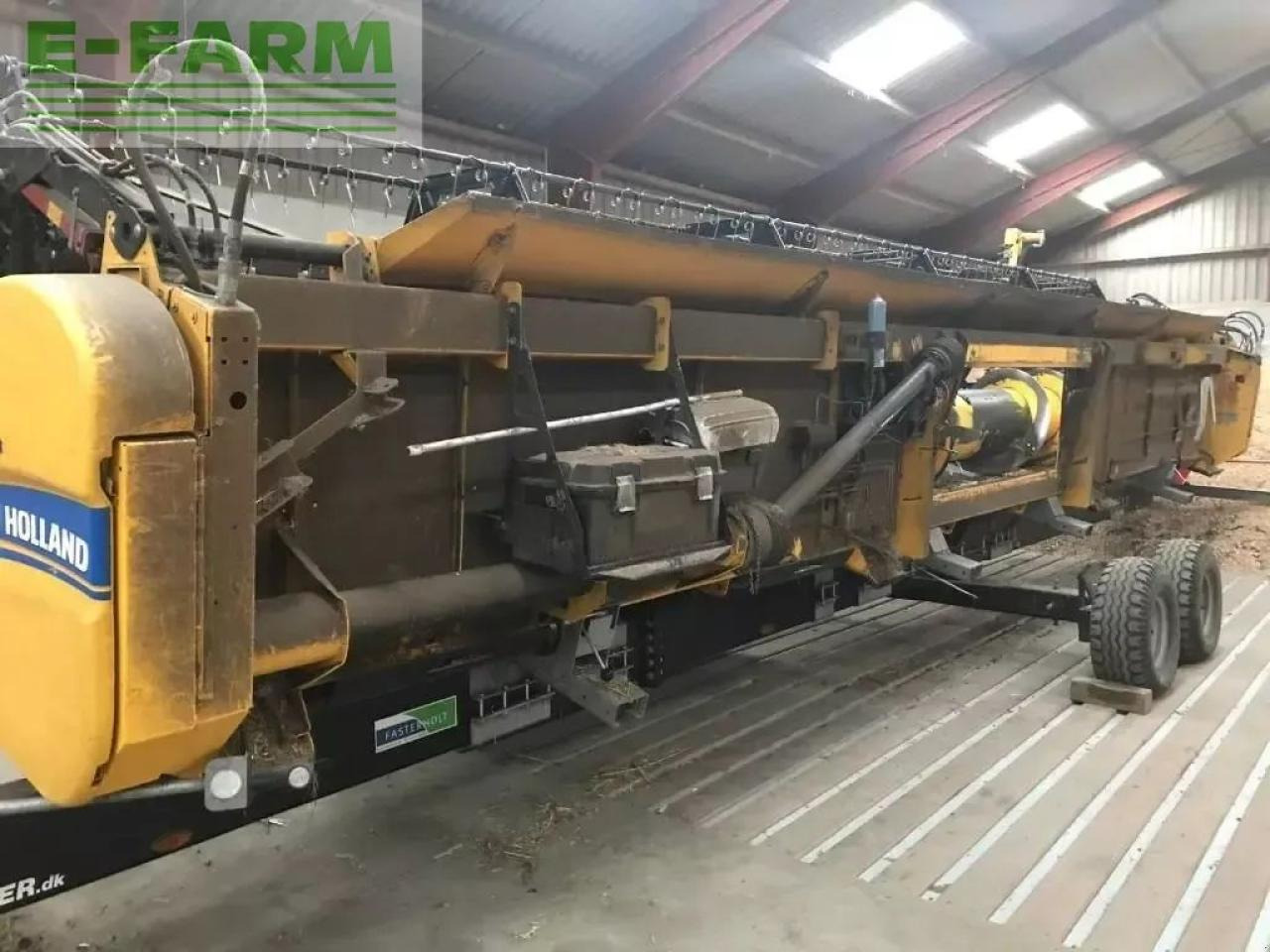 Kombájn New Holland cx 8.90 slh: 10 kép.