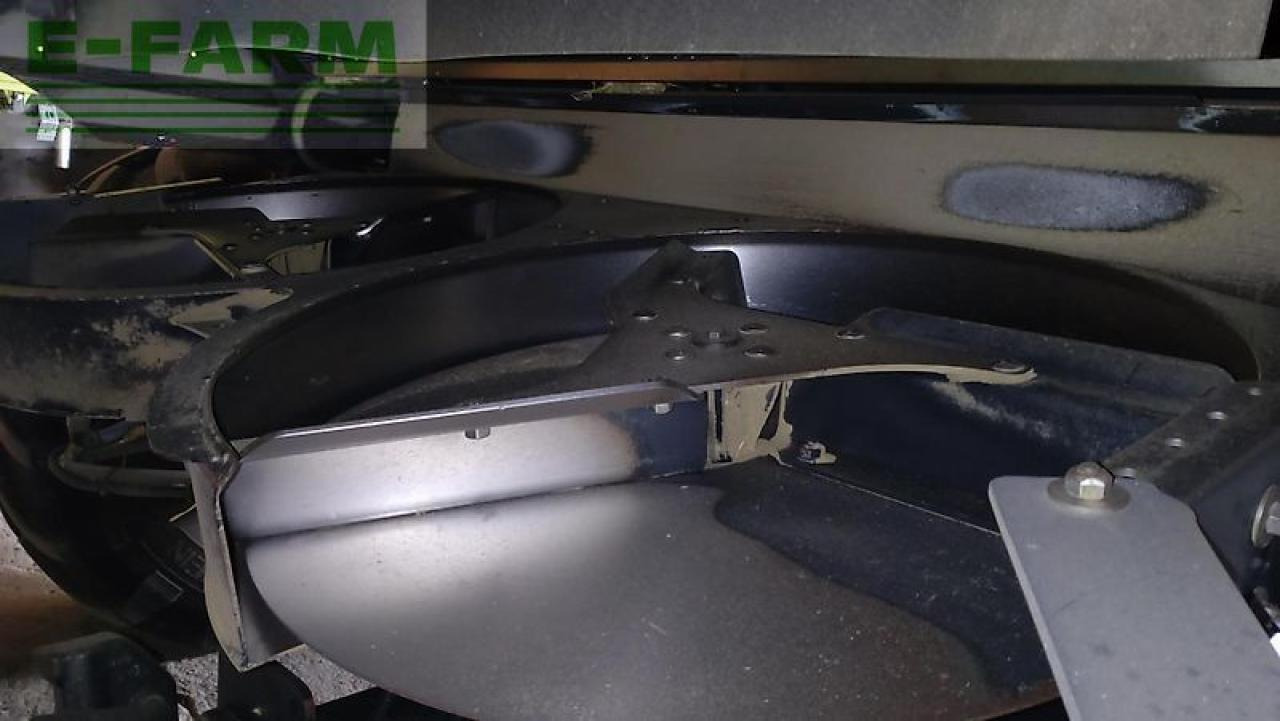 New Holland cx 8060 - Kombájn: 4 kép. New Holland cx 8060 - Kombájn: 4 kép.