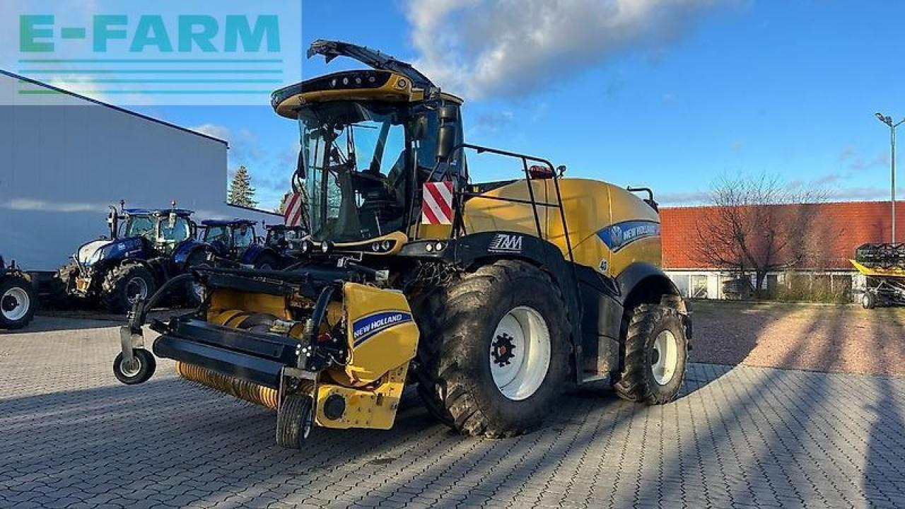 New Holland fr 550 häcksler inkl. pickup + maisgebiss bruttopreis - Önjáró szecskázógép: 3 kép. New Holland fr 550 häcksler inkl. pickup + maisgebiss bruttopreis - Önjáró szecskázógép: 3 kép.