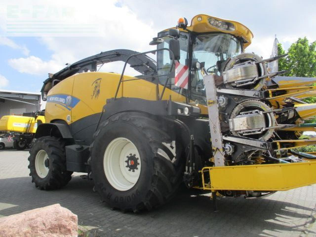 New Holland fr 700 - Önjáró szecskázógép: 4 kép. New Holland fr 700 - Önjáró szecskázógép: 4 kép.