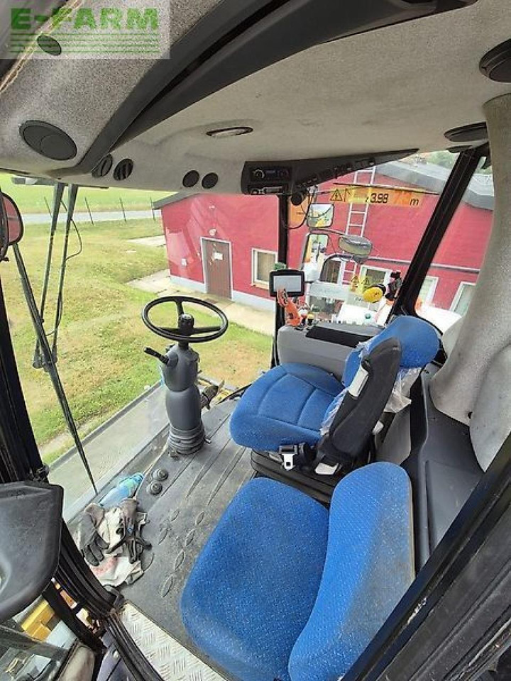 Önjáró szecskázógép New Holland fr 9050: 12 kép.