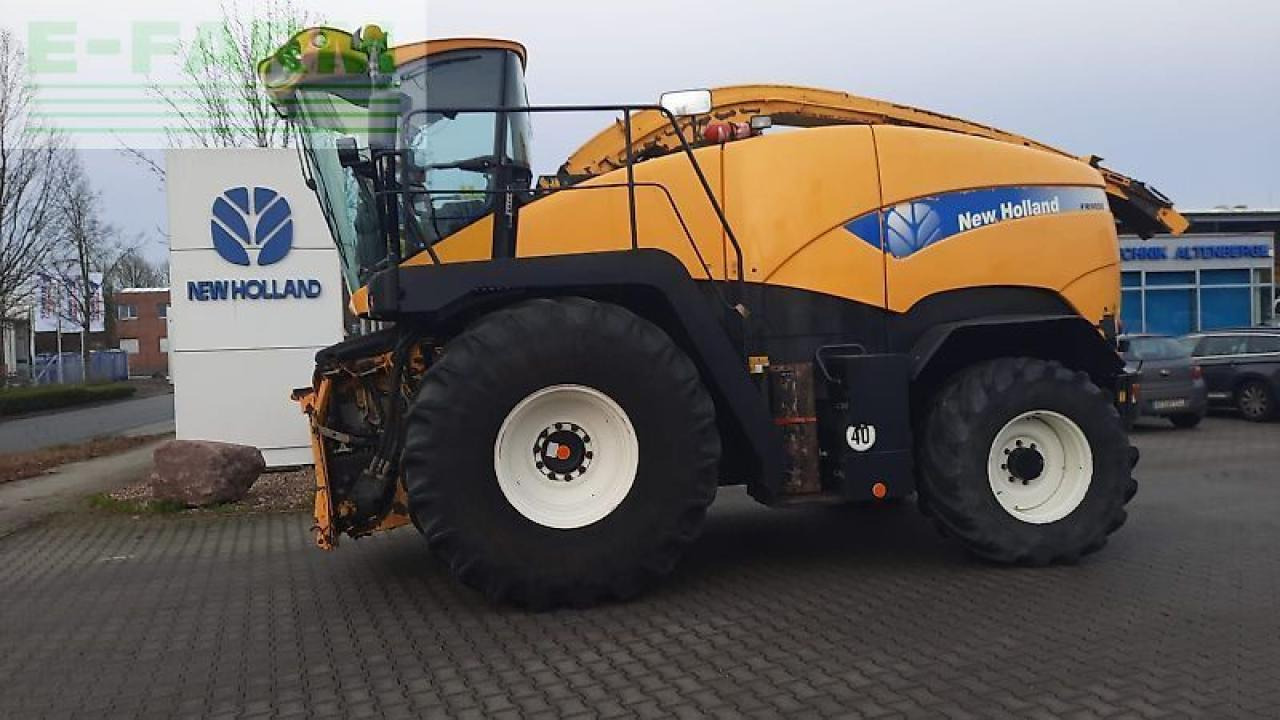 New Holland fr9060 / fr 9060 - Önjáró szecskázógép: 4 kép. New Holland fr9060 / fr 9060 - Önjáró szecskázógép: 4 kép.
