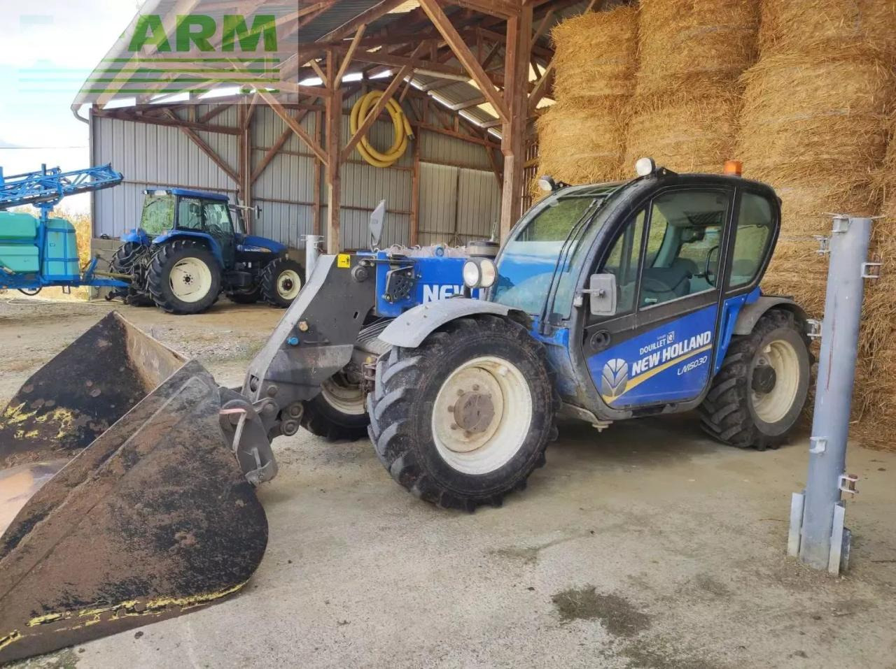 New Holland lm5030 - Teleszkópos rakodó: 1 kép. New Holland lm5030 - Teleszkópos rakodó: 1 kép.