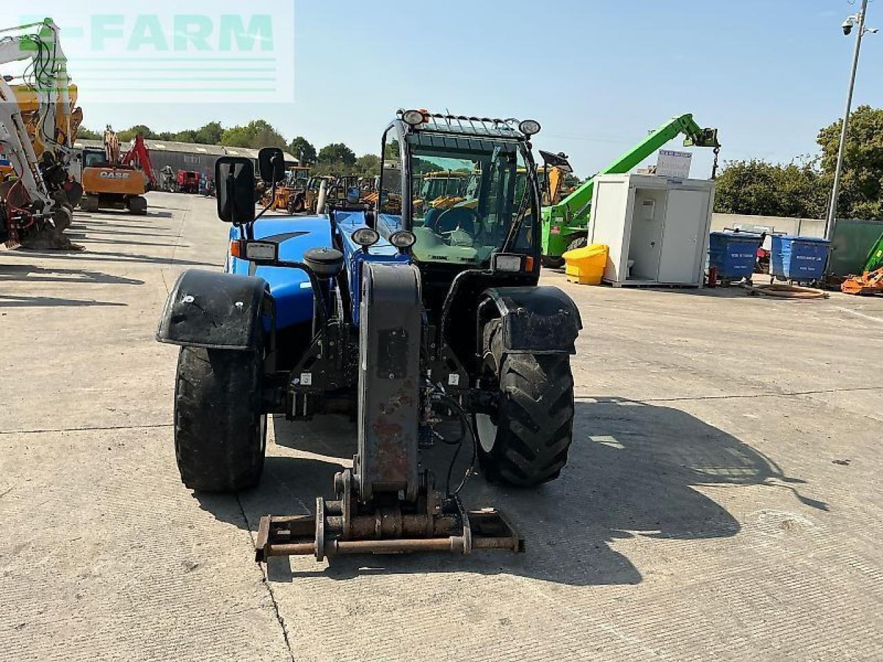 Teleszkópos rakodó New Holland lm5060 telehandler (st23558): 7 kép.