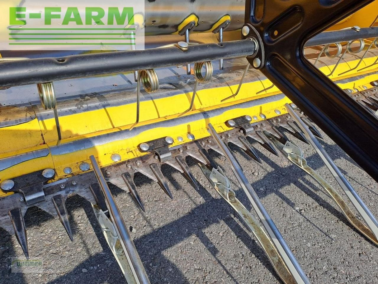 Kombájn adapter New Holland nh 400: 10 kép. Kombájn adapter New Holland nh 400: 10 kép.