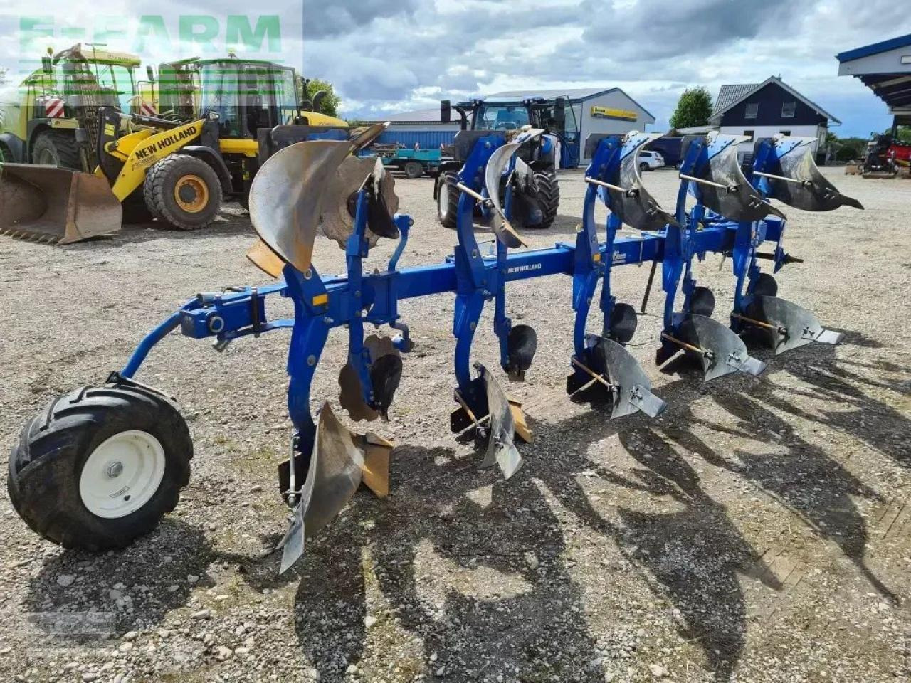 New Holland phvs5 - Eke: 3 kép. New Holland phvs5 - Eke: 3 kép.