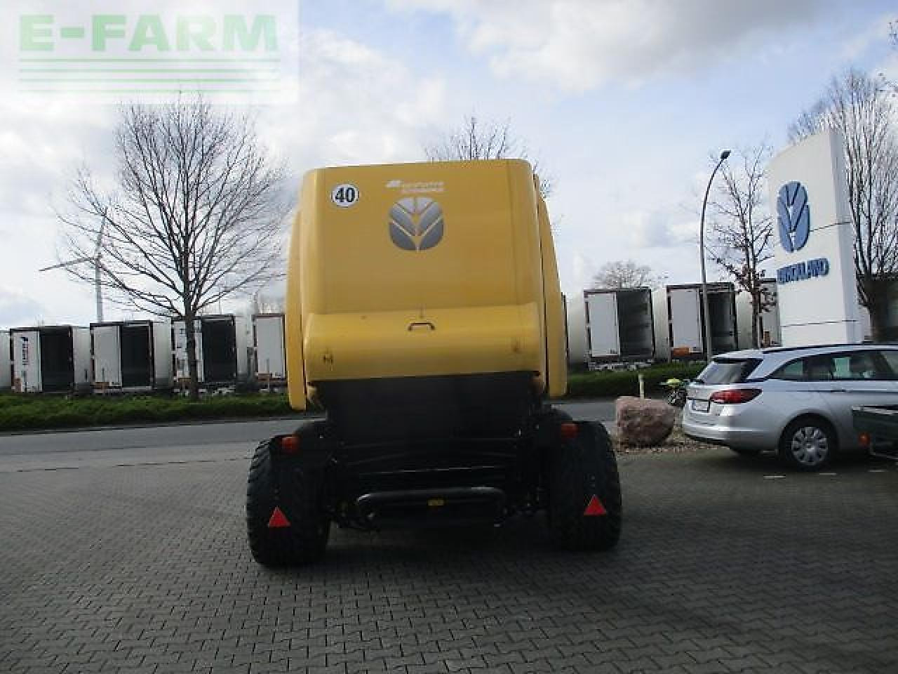 New Holland rb 180 - Kocka bálázó: 3 kép. New Holland rb 180 - Kocka bálázó: 3 kép.