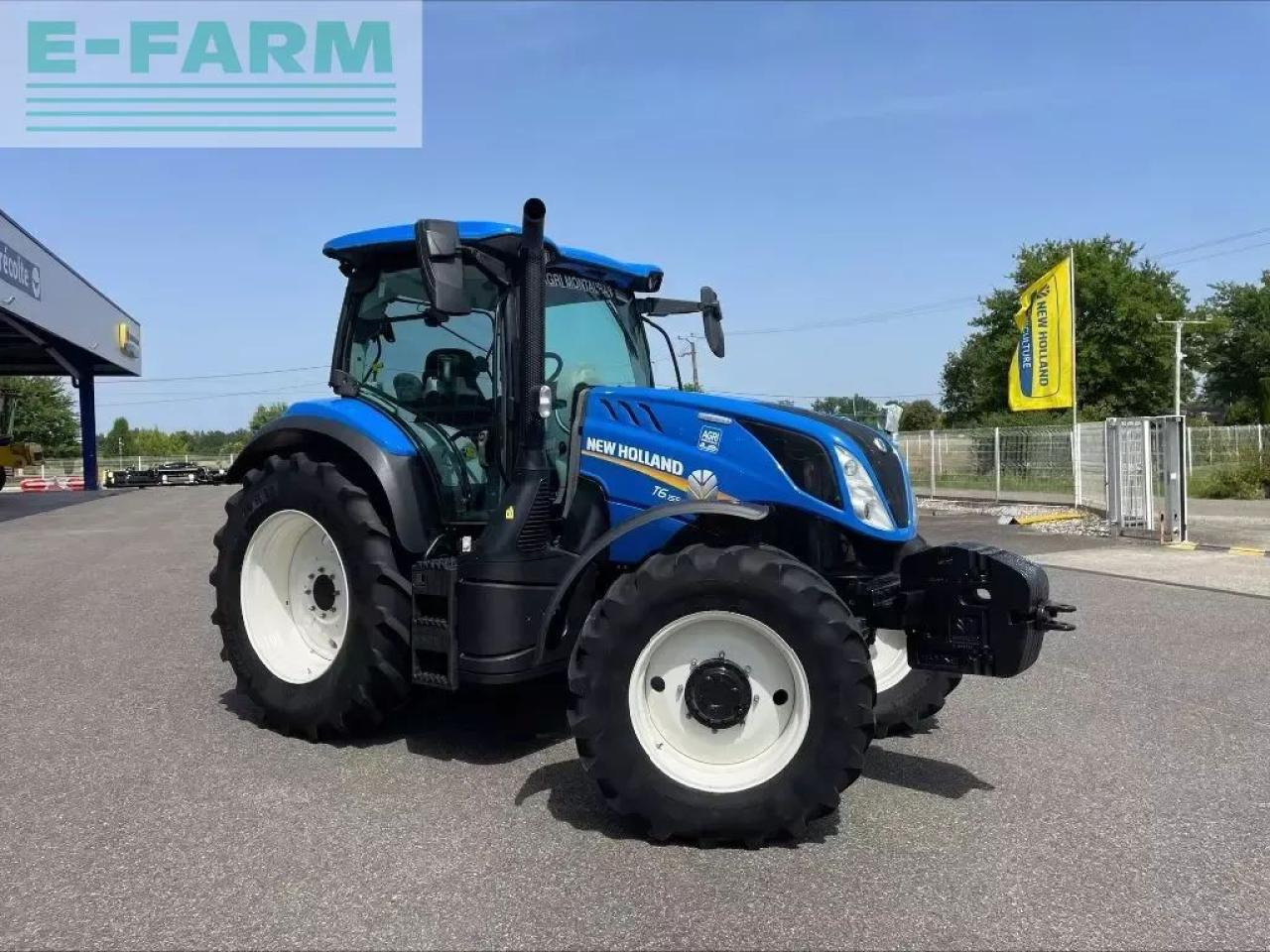 New Holland t 6.155 - Traktor: 3 kép. New Holland t 6.155 - Traktor: 3 kép.