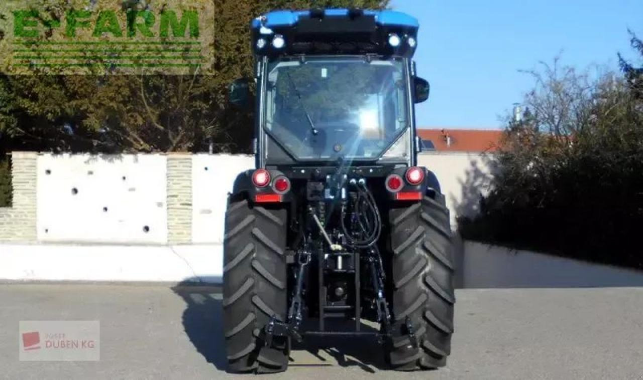 New Holland t4.100 f/n/v (stage v) - Traktor: 5 kép. New Holland t4.100 f/n/v (stage v) - Traktor: 5 kép.