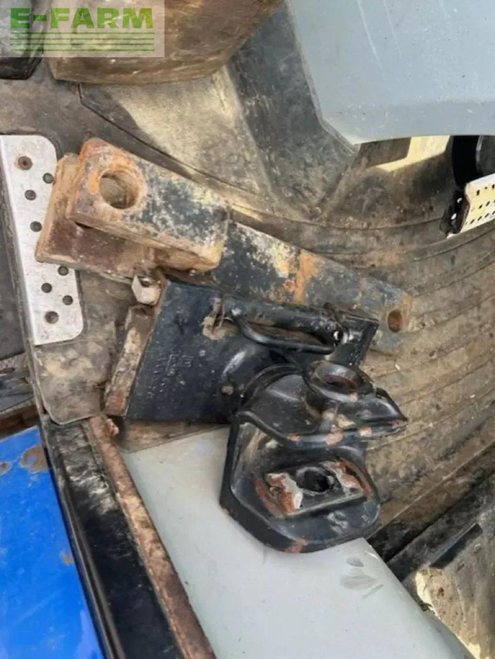 Traktor New Holland t5.105 ec EC: 7 kép.