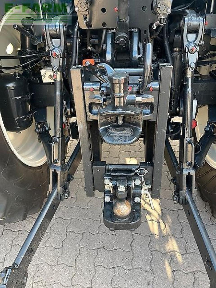 Traktor New Holland t5.110 auto command: 9 kép.