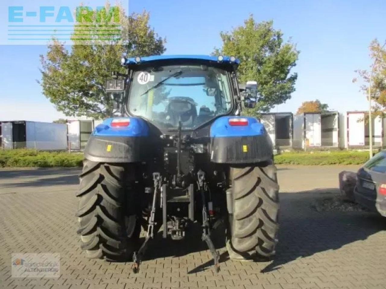 New Holland t5.110 dynamic command - Traktor: 3 kép. New Holland t5.110 dynamic command - Traktor: 3 kép.