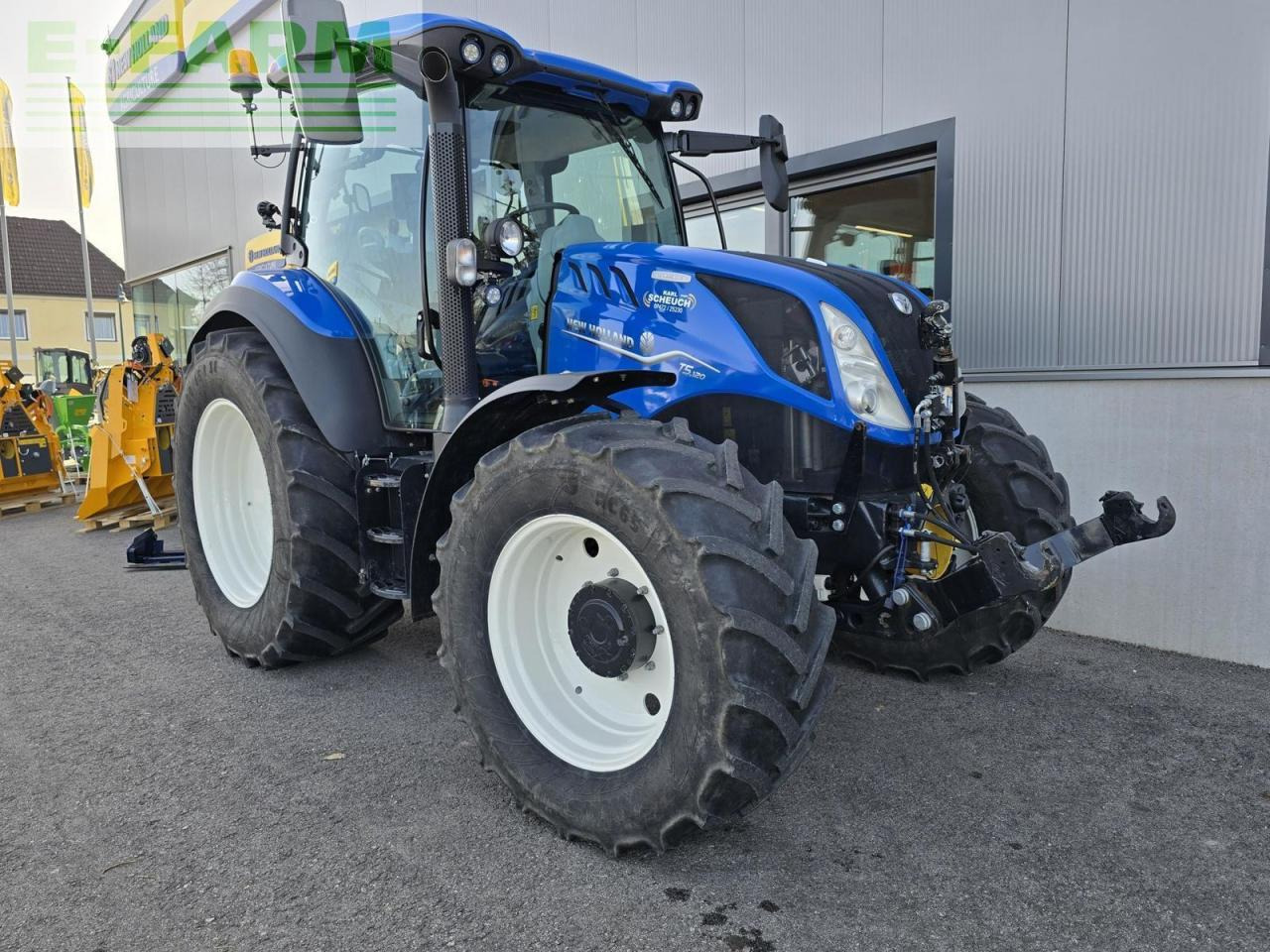 New Holland t5.120 dynamic command (stage v) - Traktor: 1 kép. New Holland t5.120 dynamic command (stage v) - Traktor: 1 kép.
