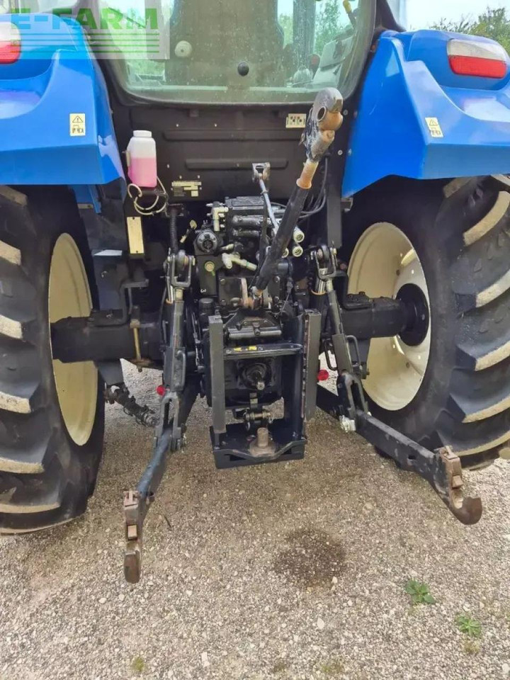 New Holland t5.95 - Traktor: 5 kép. New Holland t5.95 - Traktor: 5 kép.
