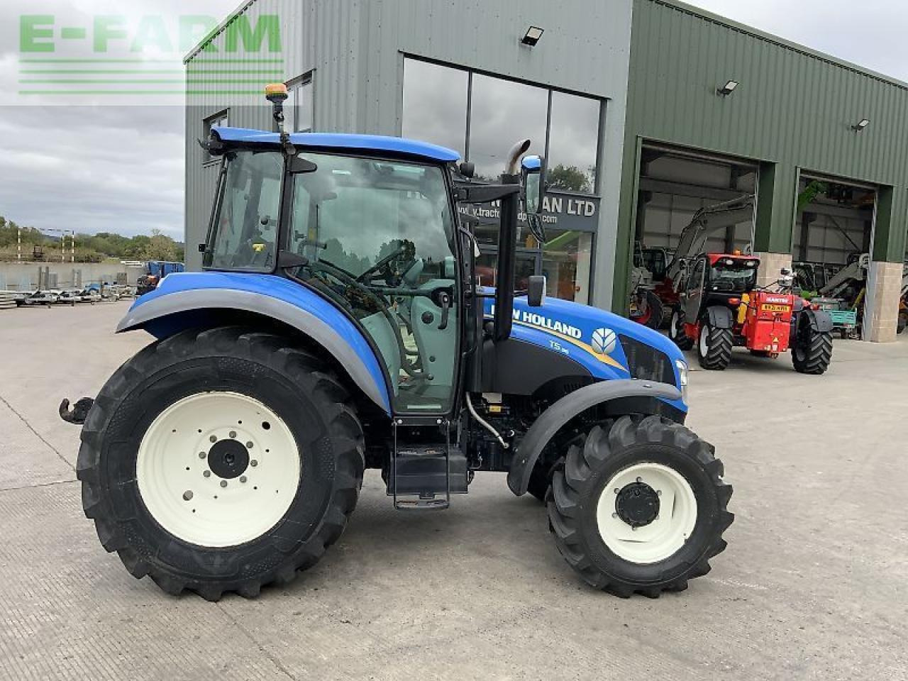 New Holland t5.95 tractor (st23762) - Traktor: 1 kép. New Holland t5.95 tractor (st23762) - Traktor: 1 kép.