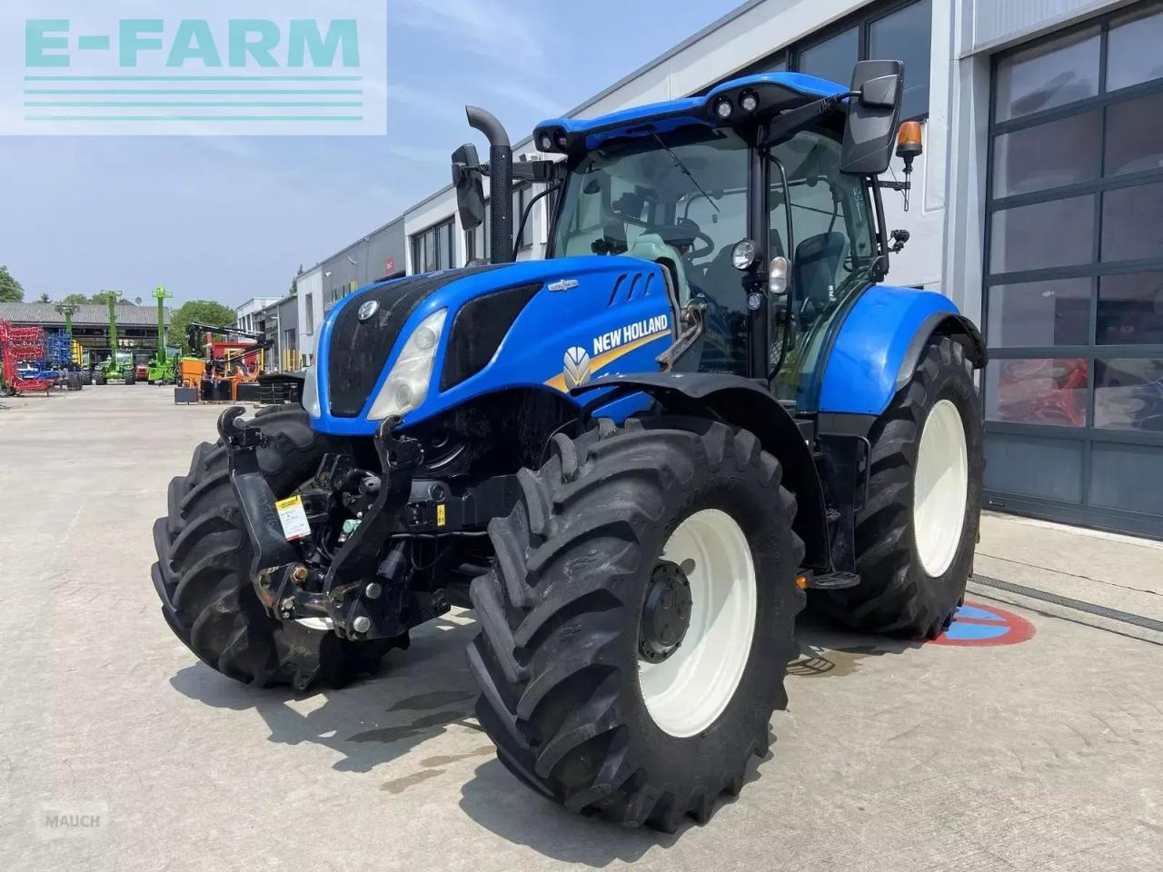 New Holland t6.145 stage v - Traktor: 1 kép. New Holland t6.145 stage v - Traktor: 1 kép.