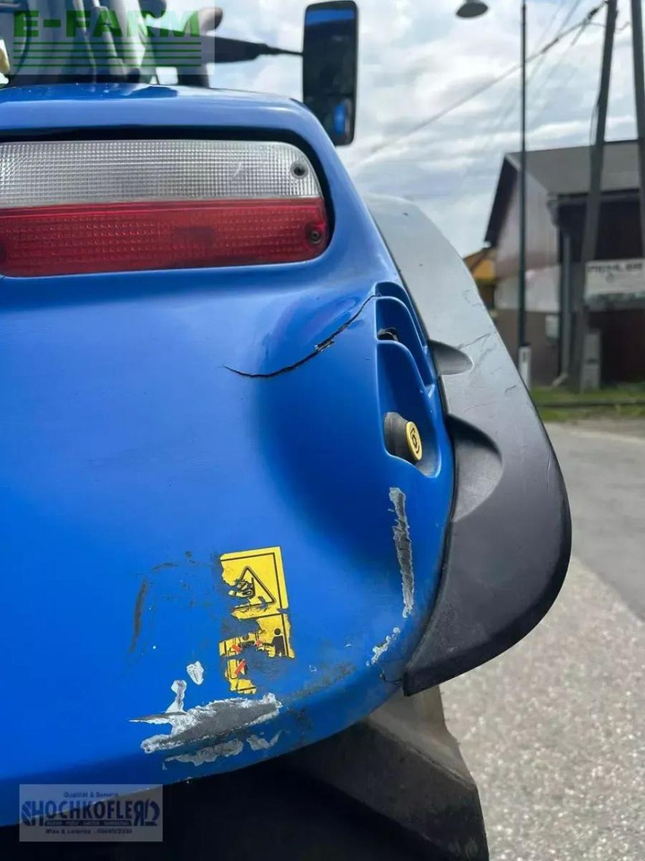 New Holland t6.175 dynamic command (stage v) - Traktor: 2 kép. New Holland t6.175 dynamic command (stage v) - Traktor: 2 kép.