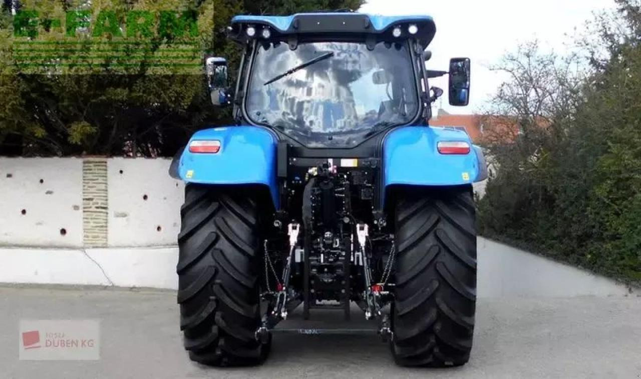 New Holland t6.180 auto command (stage v) - Traktor: 5 kép. New Holland t6.180 auto command (stage v) - Traktor: 5 kép.