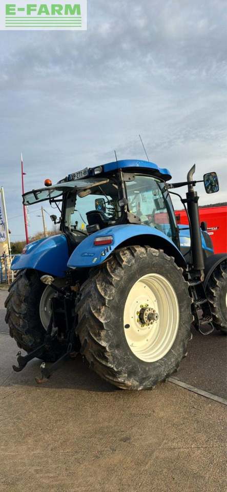 New Holland t6090 - Traktor: 4 kép. New Holland t6090 - Traktor: 4 kép.
