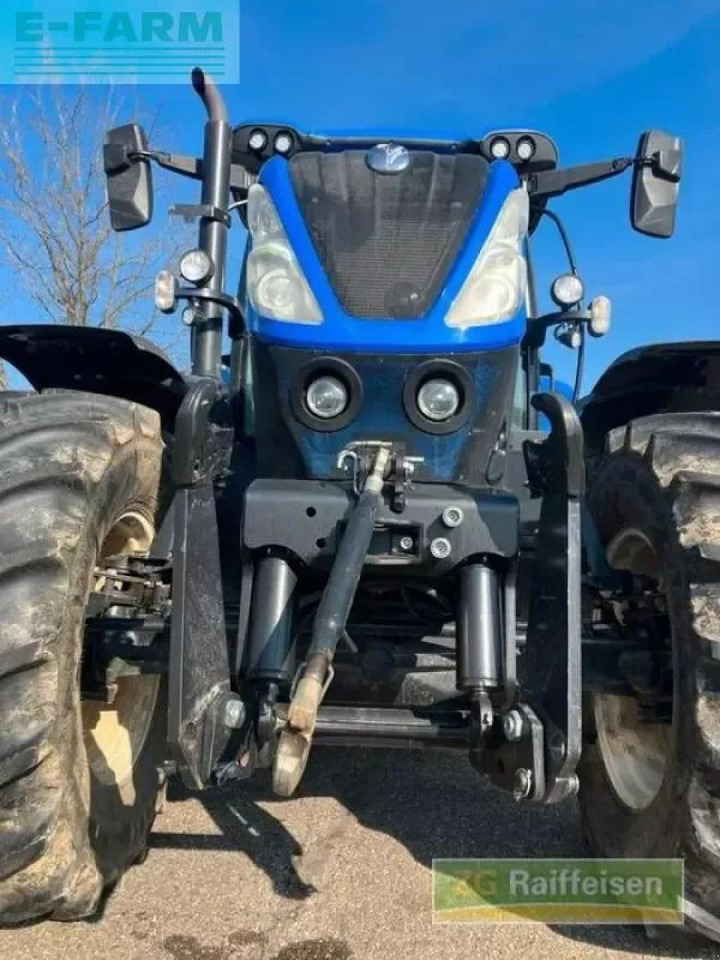 New Holland t7.175 - Traktor: 3 kép. New Holland t7.175 - Traktor: 3 kép.