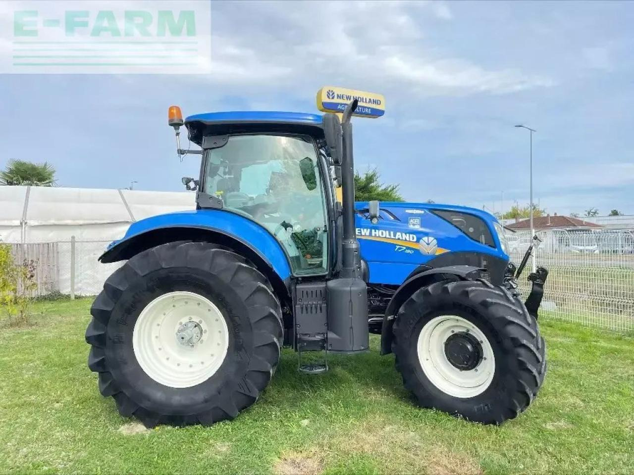 New Holland t7.190 - Traktor: 5 kép. New Holland t7.190 - Traktor: 5 kép.