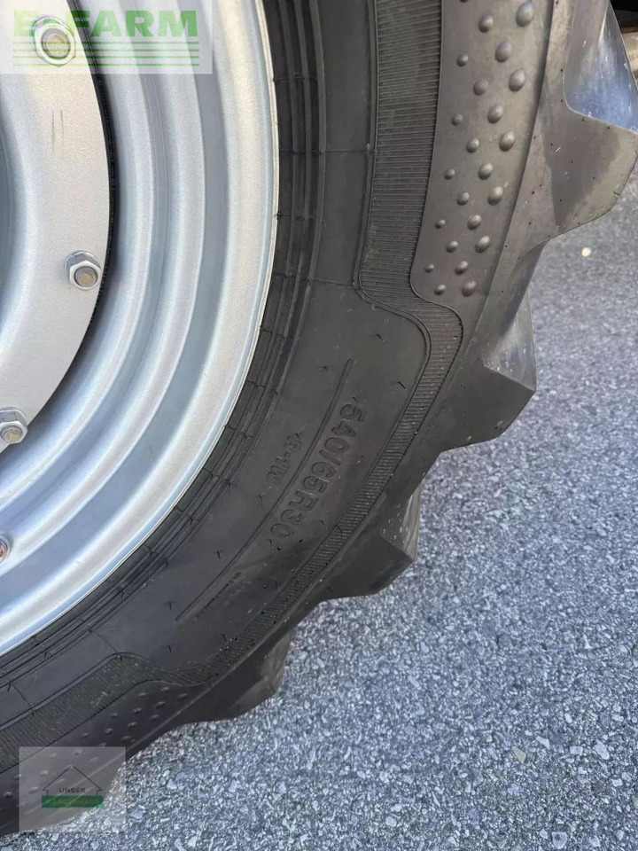 Traktor New Holland t7.210 auto command: 7 kép.