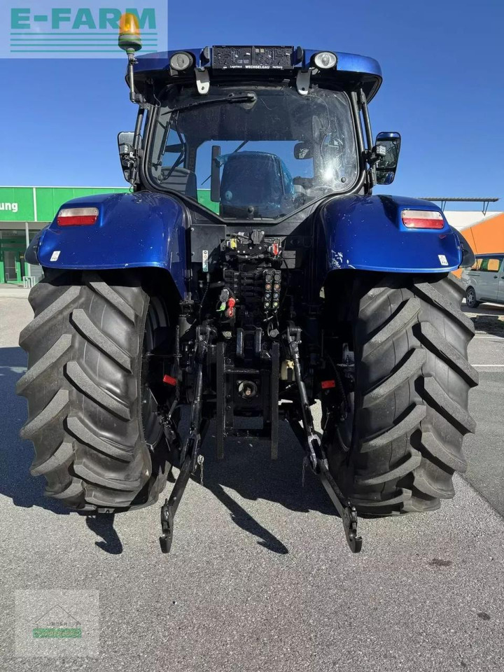 Traktor New Holland t7.210 auto command: 8 kép.