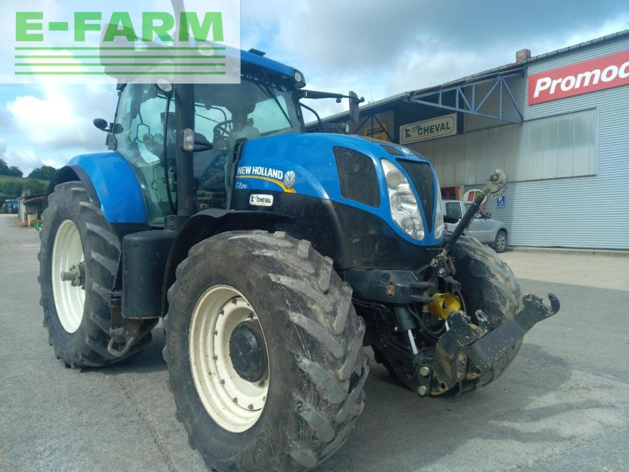 New Holland t7. 210 sw pc t4 - Traktor: 1 kép. New Holland t7. 210 sw pc t4 - Traktor: 1 kép.