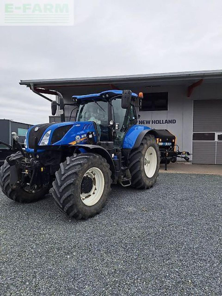 New Holland t7.230 ac - Traktor: 1 kép. New Holland t7.230 ac - Traktor: 1 kép.