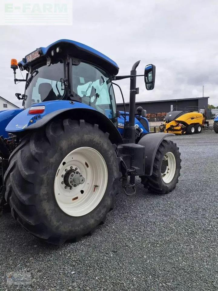 New Holland t7.230 ac - Traktor: 5 kép. New Holland t7.230 ac - Traktor: 5 kép.