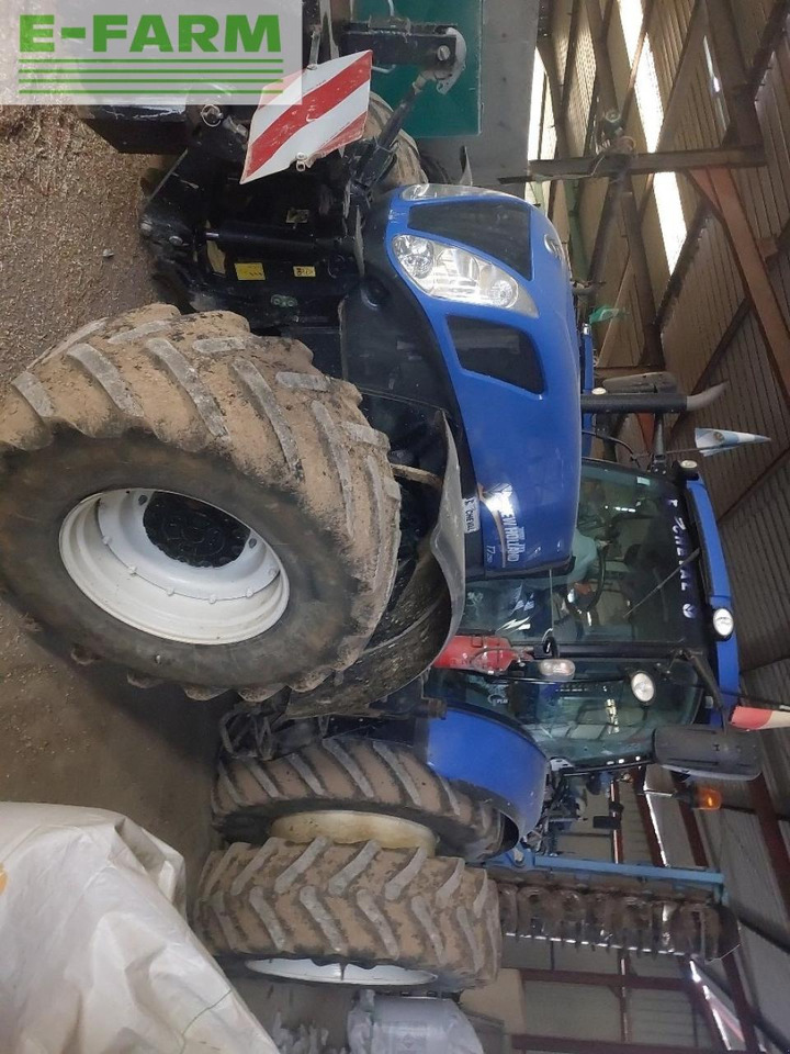 New Holland t7.250 - Traktor: 1 kép. New Holland t7.250 - Traktor: 1 kép.