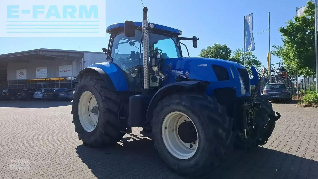 New Holland t7.250 ac - Traktor: 4 kép. New Holland t7.250 ac - Traktor: 4 kép.