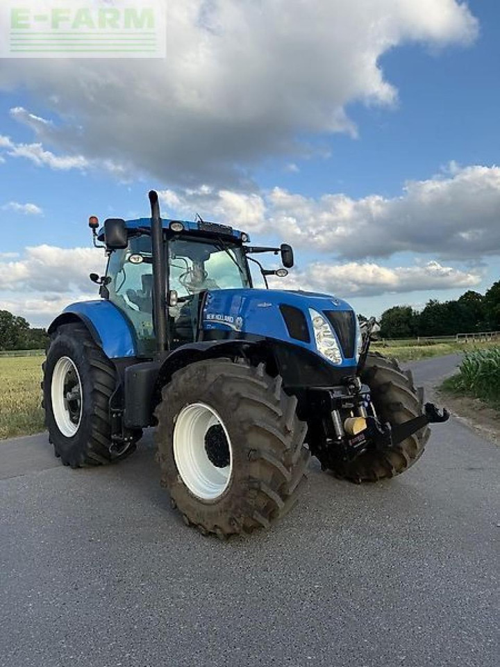 New Holland t7.250 autocommand - Traktor: 1 kép. New Holland t7.250 autocommand - Traktor: 1 kép.