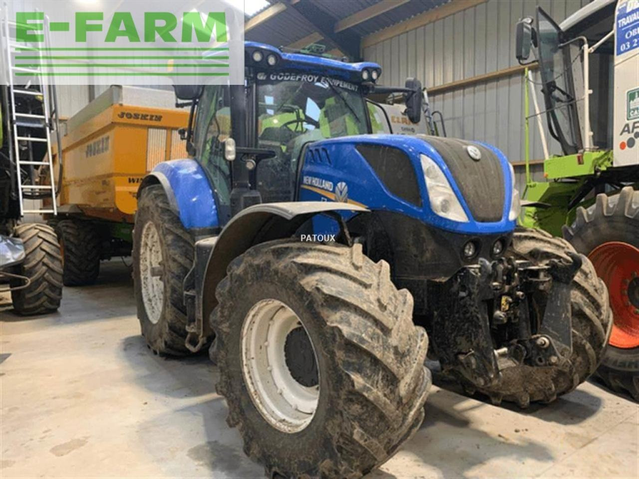 New Holland t7.260 pc - Traktor: 1 kép. New Holland t7.260 pc - Traktor: 1 kép.