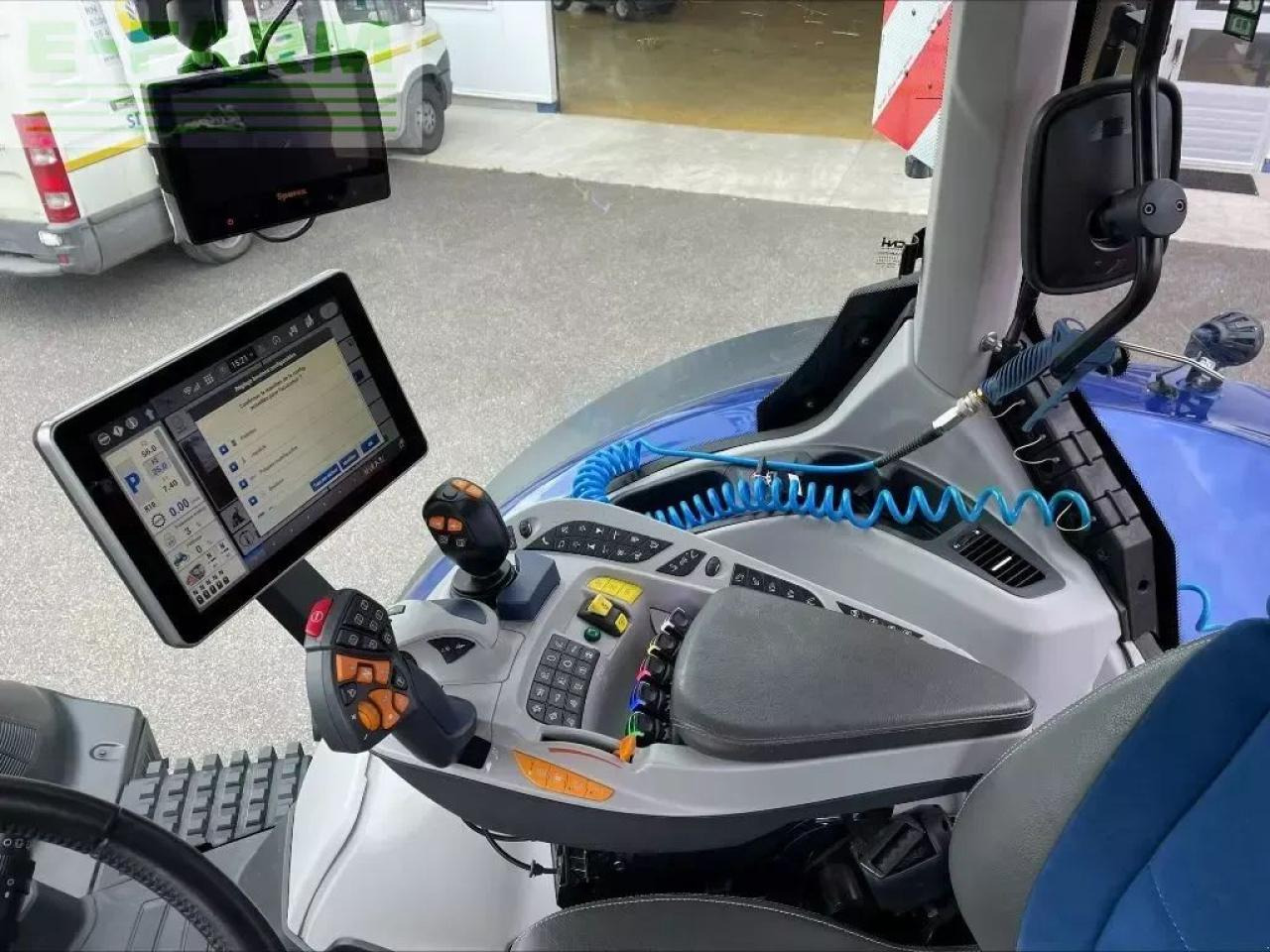 Traktor New Holland t7.315 hd plmi HD: 8 kép.