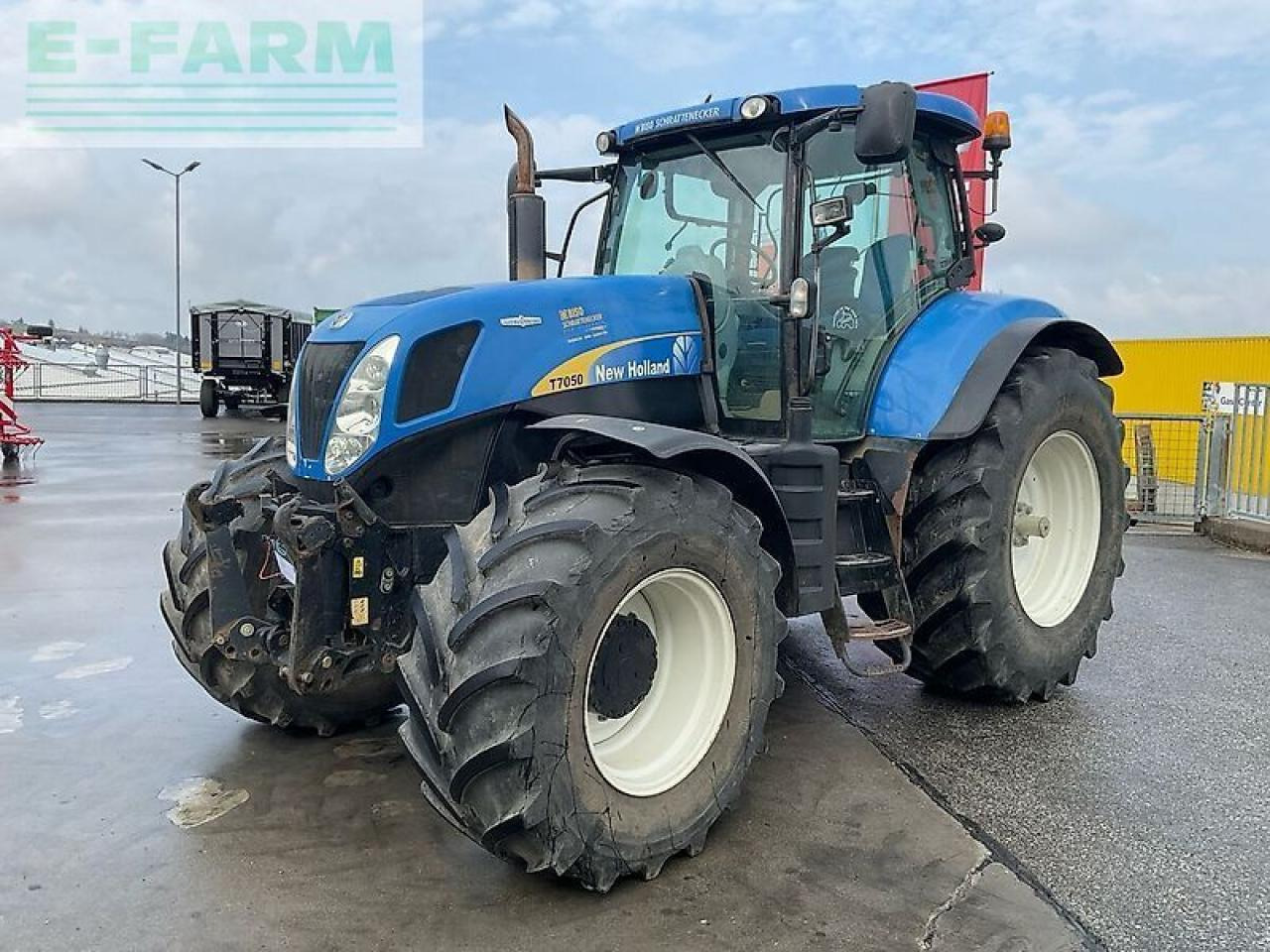 New Holland t7050 - Traktor: 1 kép. New Holland t7050 - Traktor: 1 kép.
