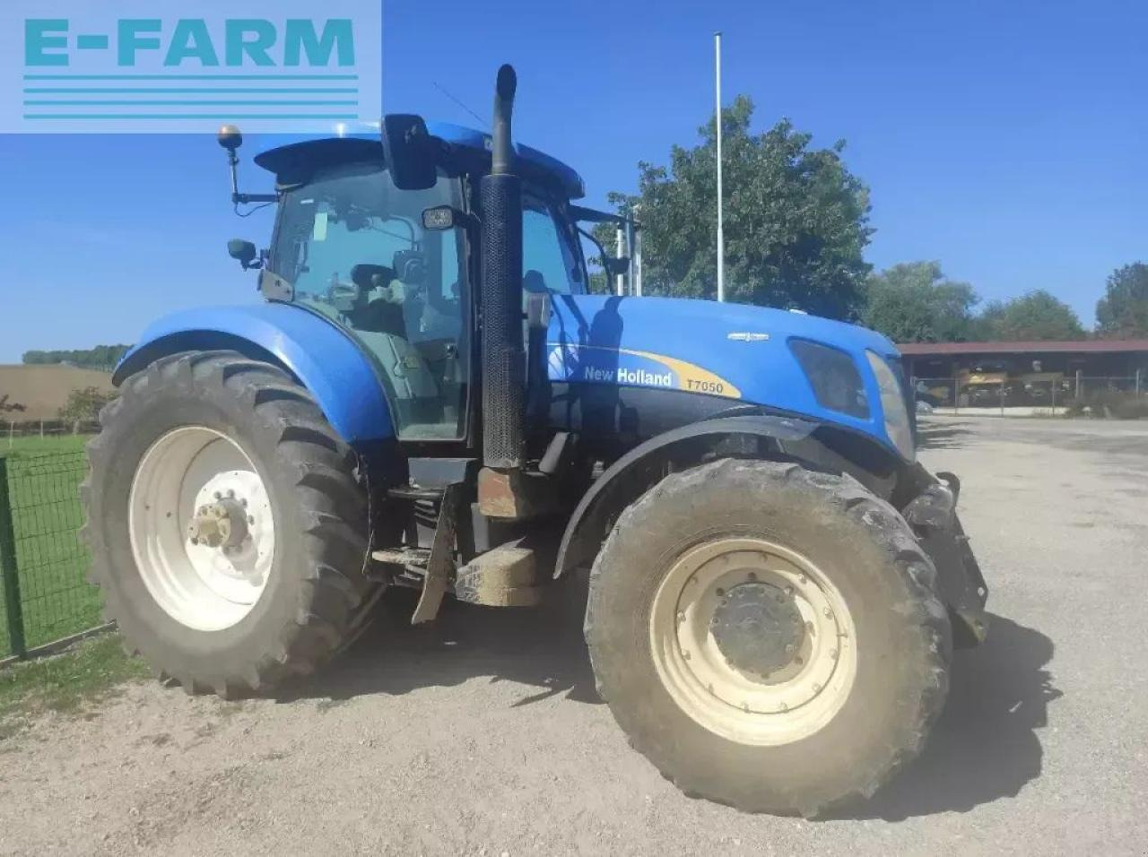 New Holland t7050 ac AC - Traktor: 3 kép. New Holland t7050 ac AC - Traktor: 3 kép.