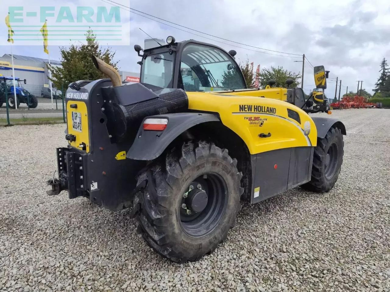 New Holland th6.36 - Teleszkópos rakodó: 4 kép. New Holland th6.36 - Teleszkópos rakodó: 4 kép.