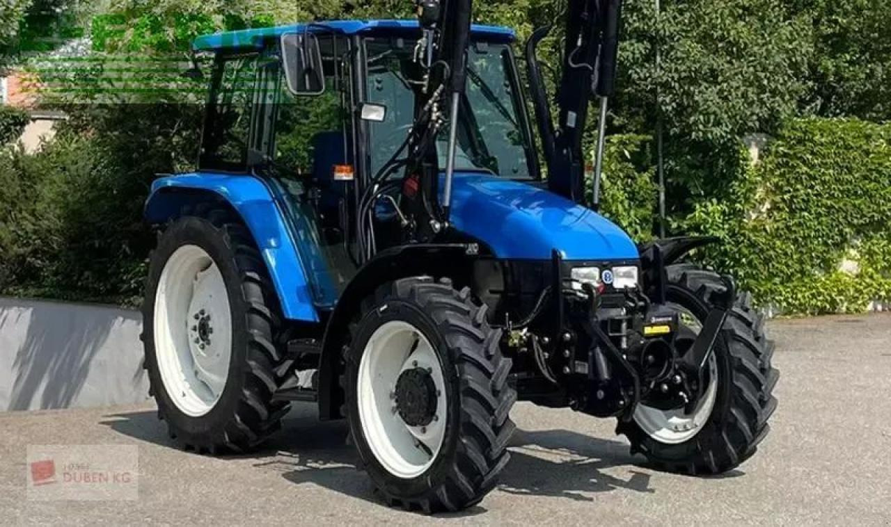 New Holland tl100 (4wd) - Traktor: 3 kép. New Holland tl100 (4wd) - Traktor: 3 kép.