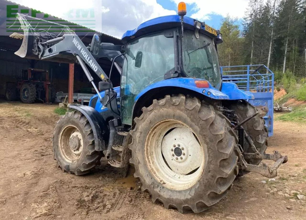 New Holland ts 100 a - Traktor: 4 kép. New Holland ts 100 a - Traktor: 4 kép.