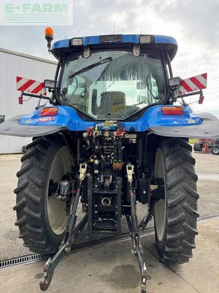 New Holland ts 110 a - Traktor: 3 kép. New Holland ts 110 a - Traktor: 3 kép.