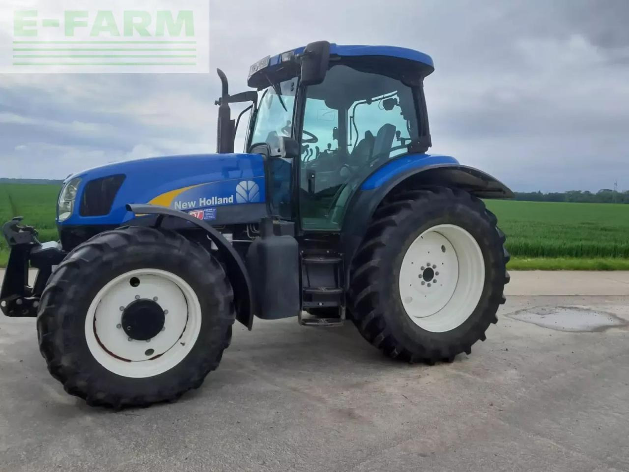 New Holland tsa 125 - Traktor: 5 kép. New Holland tsa 125 - Traktor: 5 kép.