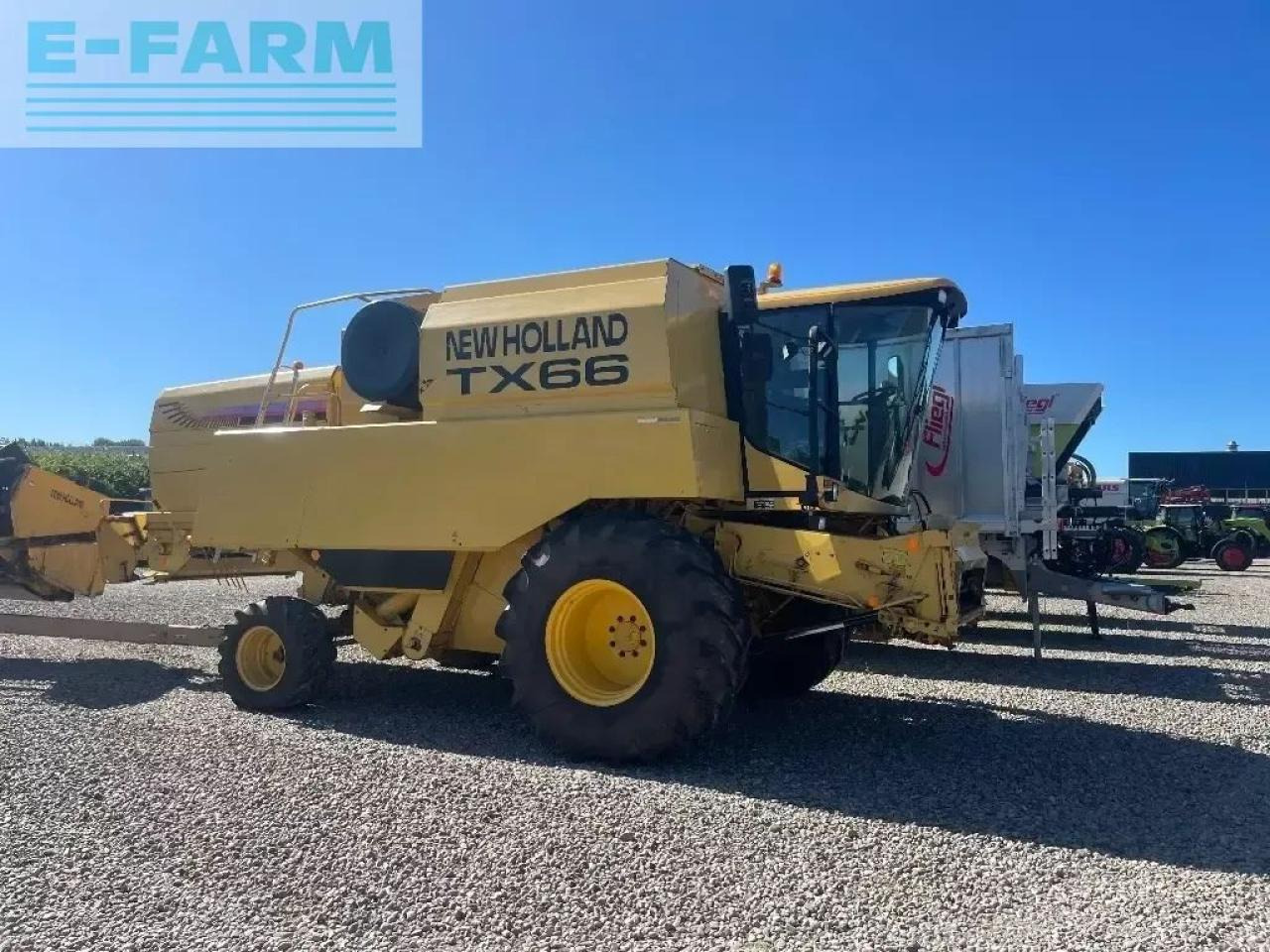 Kombájn New Holland tx 66: 18 kép.