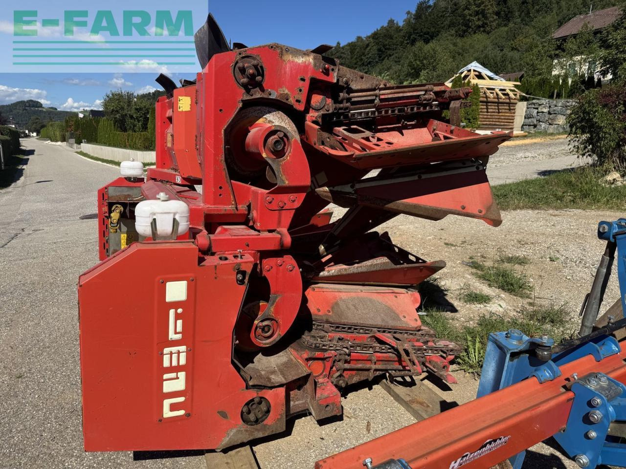 Olimac olimac drago sr6tr - Takarmánybetakarító gép: 4 kép. Olimac olimac drago sr6tr - Takarmánybetakarító gép: 4 kép.