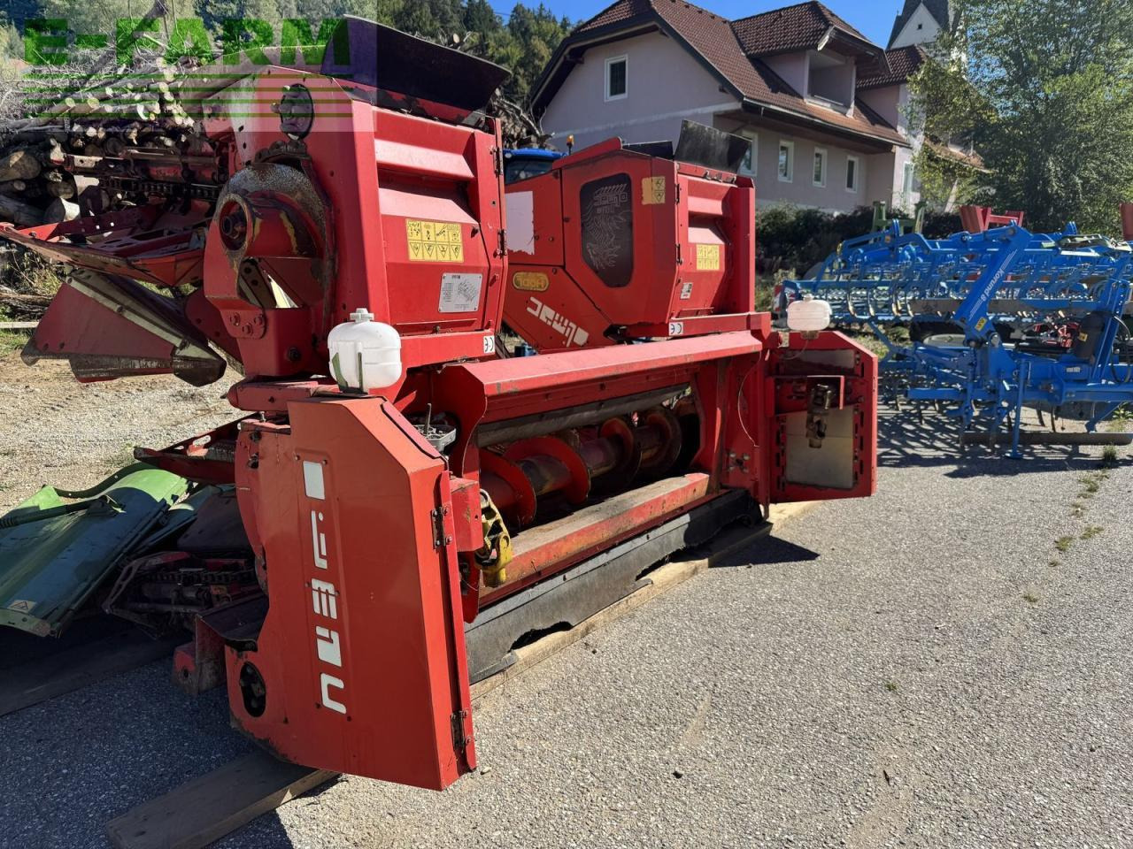 Olimac olimac drago sr6tr - Takarmánybetakarító gép: 3 kép. Olimac olimac drago sr6tr - Takarmánybetakarító gép: 3 kép.