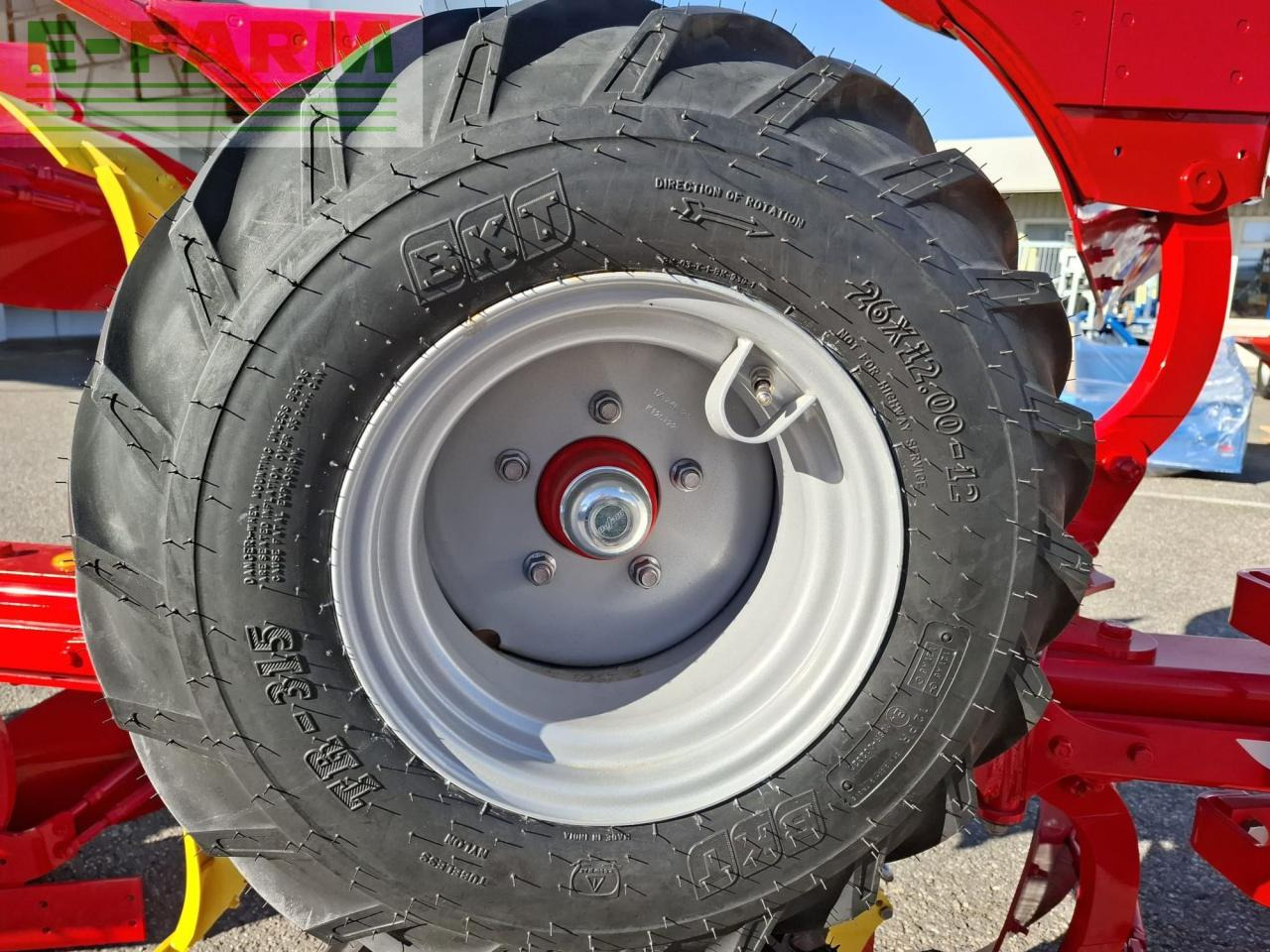 Pöttinger Servo 4000 Plus - Eke: 5 kép. Pöttinger Servo 4000 Plus - Eke: 5 kép.