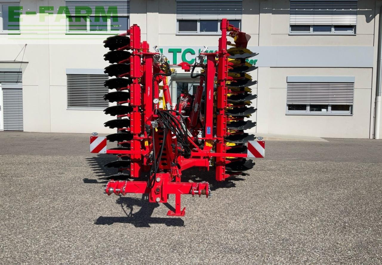 Pöttinger Terradisc 5001 T - Tárcsás borona: 3 kép. Pöttinger Terradisc 5001 T - Tárcsás borona: 3 kép.