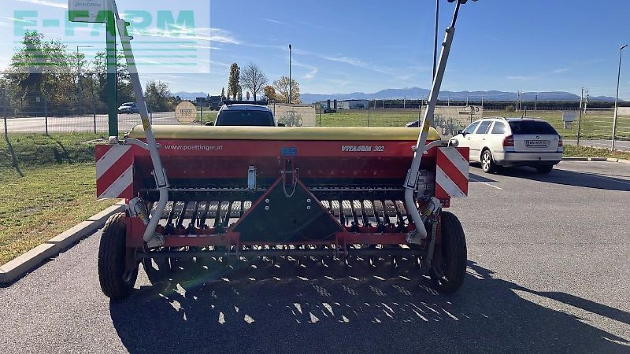 Pöttinger vitasem 302 - Szemenkénti vetőgép: 5 kép. Pöttinger vitasem 302 - Szemenkénti vetőgép: 5 kép.